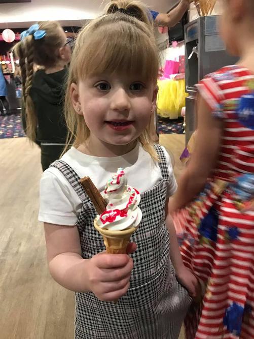 New Ice Cream Machine Hire around Essex Canvey Castles